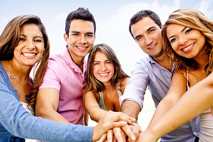 с друзьями вместе